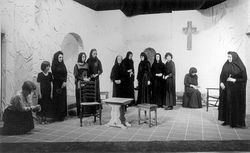 BernadaAlba004.jpg